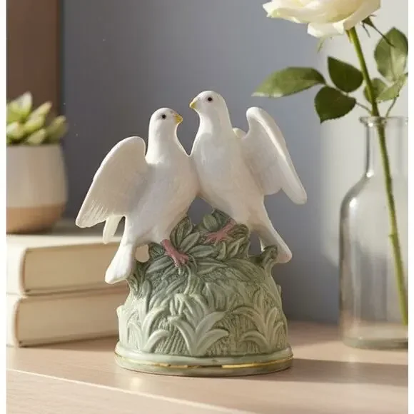 White Doves Musical Figurine Wind Up - Plays 