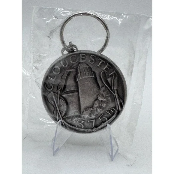 Vtg Gloucester Massachusetts 375th Anniversary Medal Keychain Daniel Altshuler