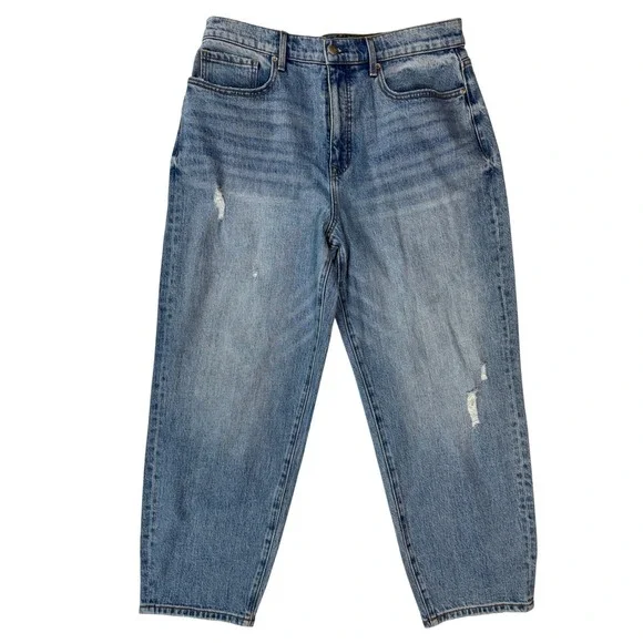 Evereve High Rise Barrel Jeans Medium Wash‎ Distressed Relaxed Curved Leg Blue