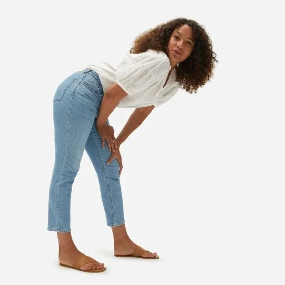 NWT EVERLANE The Curvy Women's 33 Cheeky Straight Light Wash Ankle Jean