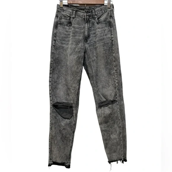 American Eagle Distressed Mom Jean Black Acid Wash Distressed Jeans Sz 4 X-Long