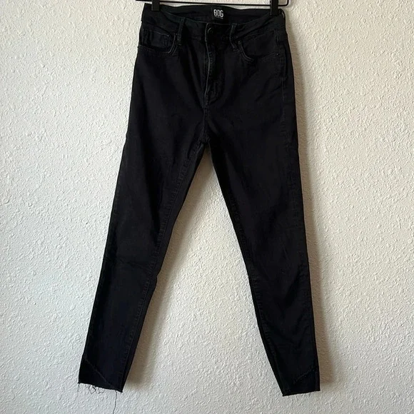Urban Outfitters BDG Twig High Rise Skinny Jeans Black Size 26