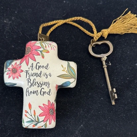 Susan Winget Artful Cross Skelton Key Good Friend Is A Blessing from God