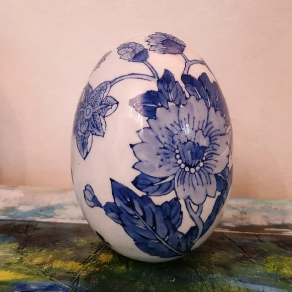 Andrea by Sadek Blue White Chinoiserie Porcelain Floral Egg Figurine Collectible