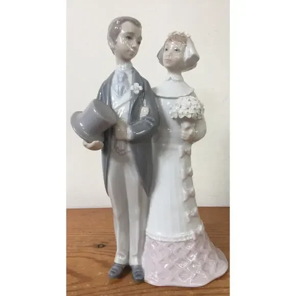 Vintage Lladro Porcelain Figurine 4808 Wedding Retired 7.5