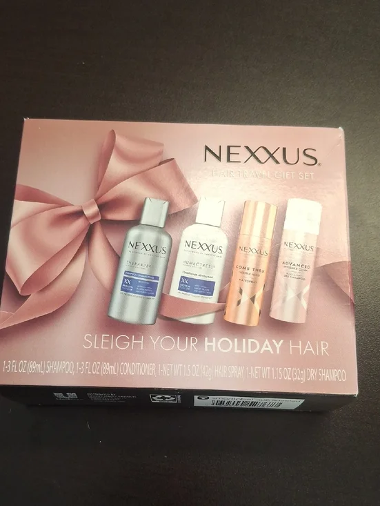 Nexxus Holiday Hair Gift Set - New