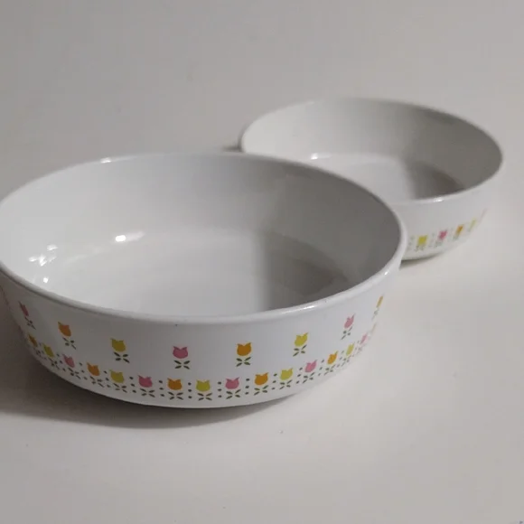 Vintage Corningware White Bowls