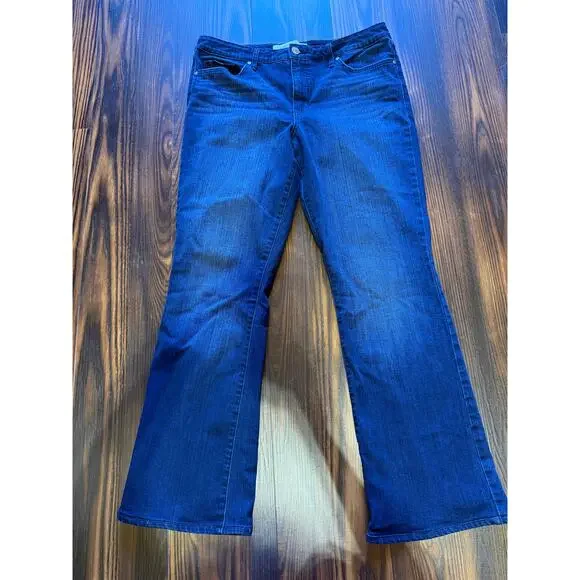 Vintage America Vintage Boot-Y Boot Cut Jeans Size 12/31