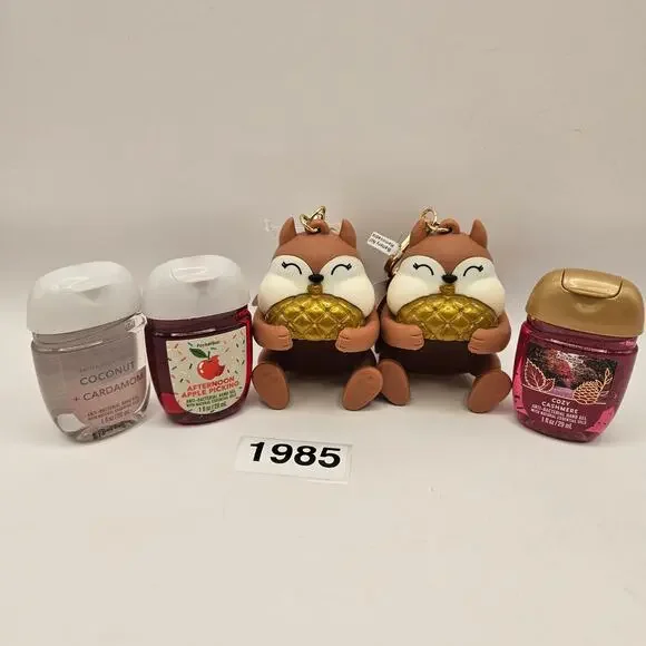 BODY & BODY WORKS SMILEY SQUIRREL POCKETBAC(2) + 3 GELS INCLUDED NEW