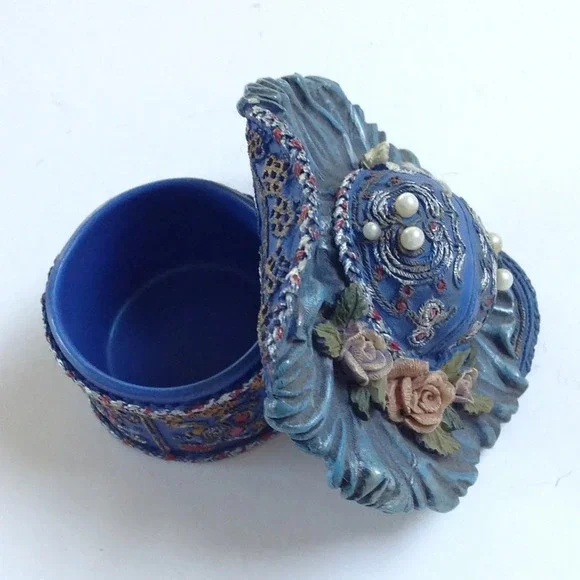 Trinket Box Hat Adorned Pearl Floral Feather Jewelry Box Home Decor Blue