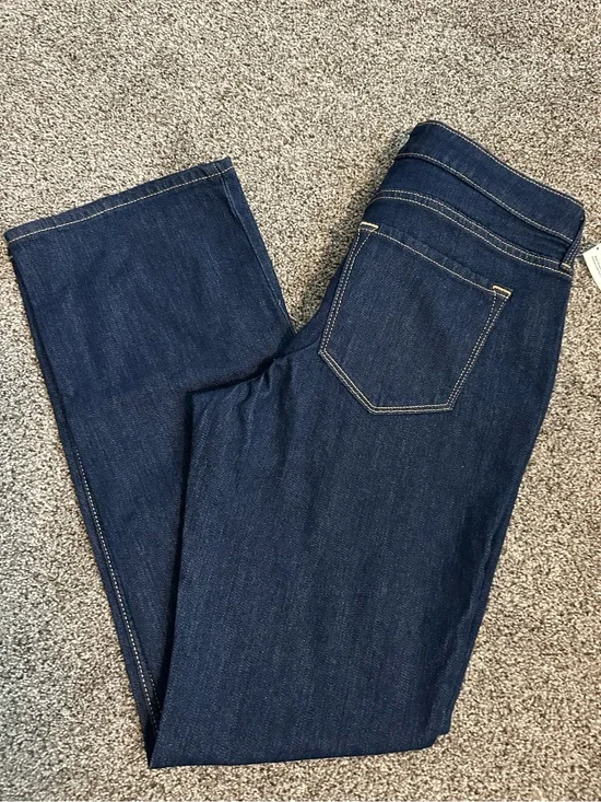 NWT Old Navy Wow Boot-Cut Jeans Womens Size 10 Short Dark Wash Mid Rise Stretch