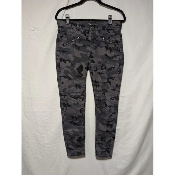 NY&Co. Soho Women's Black Gray Camo Legging Skinny Jeans Zipper Pockets‎ Size 6