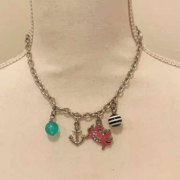 Toddlers necklace and bracelet