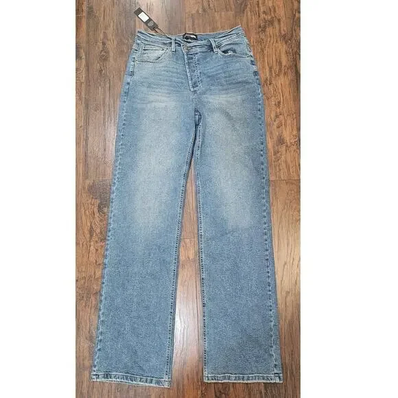 Fashion Nova Straight Leg Jeans Size 13 New