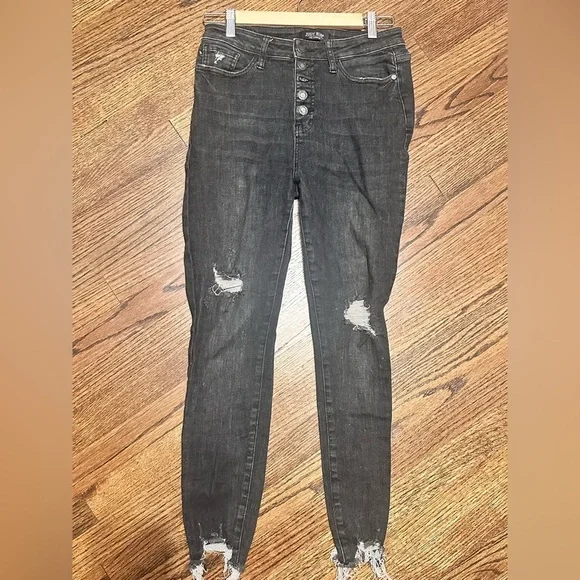 Judy Blue Black Distressed Skinny Jeans