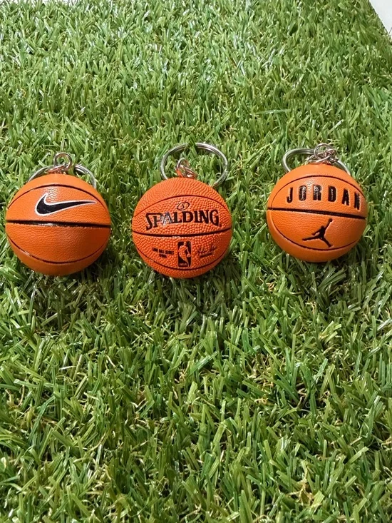 Nike, Spalding, Jordan Mini Basketball Keychain - Orange