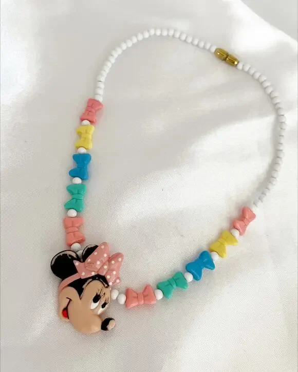 DISNEY Totally Minnie Necklace Pastel Bow Beads Minnie Mouse Charm Vintage 1988