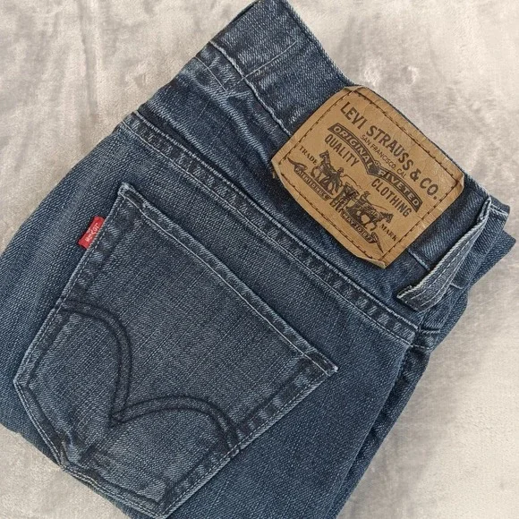 Levis 511 Mens 30x32 Slim Fit Dark Wash Classic Style Denim‎ Jeans