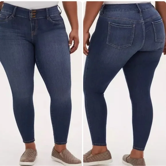 NEW Torrid Skinny Stretch Jeggings in Cascade Blue Sz 10 Casual Comfort