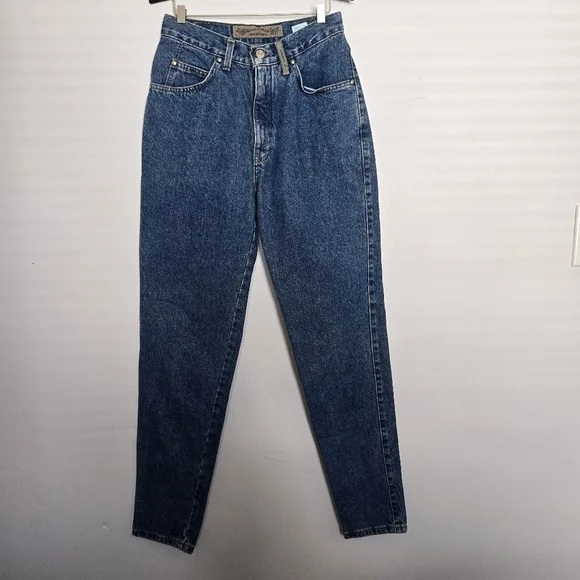 VTG Levis 900 Series Womens 9 Straight Leg Medium Wash Denim