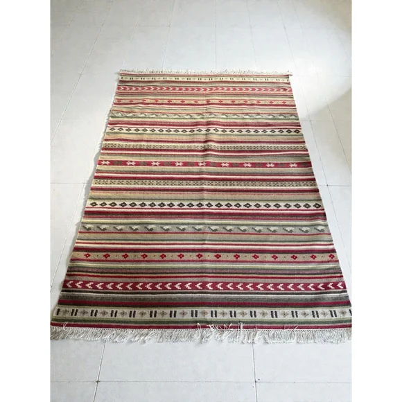 Handwoven Wool Kilim Rug 55” x76” Tribal Geometric Flatweave Southwestern Style‎