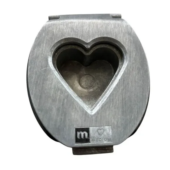 Heart Tag Maker Medium Punch Cartridge