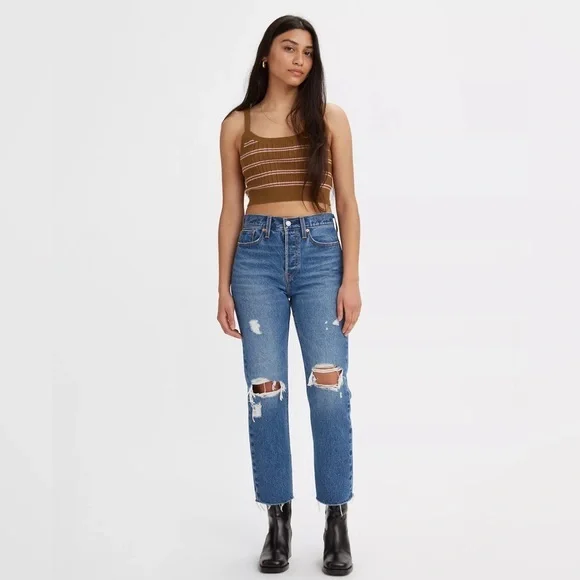 Levis Fit Straight Women’s Jeans - Medium Wash W29L28