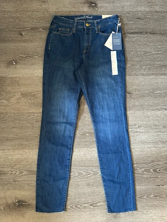 NWT Size 6 Universal Thread Medium Wash High Rise Skinny Jeans