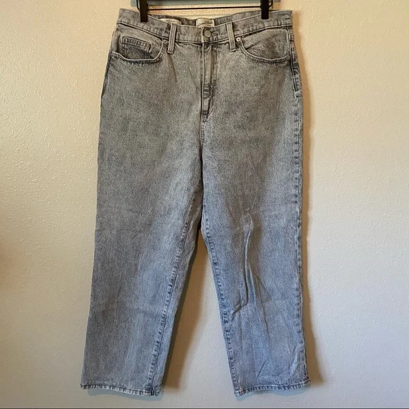 Universal Thread Vintage Straight Jeans