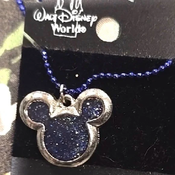 🎅🏻 SALE! Disney Mickey Mouse Head Pendant silver tone Necklace blue Sparkles