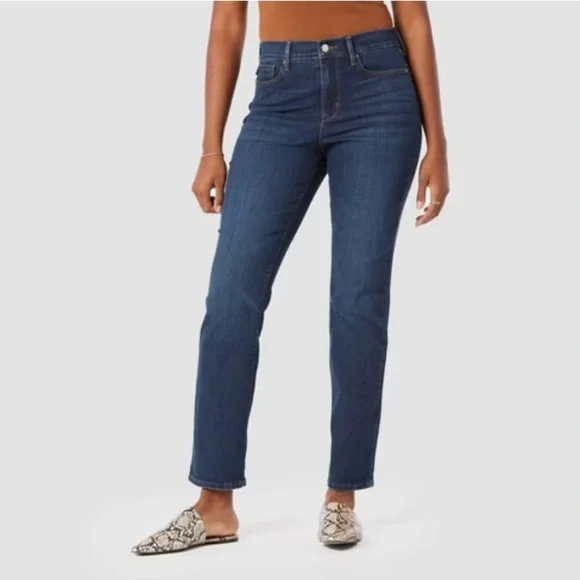 Denizen Levi’s ‘90’s Loose Fit Straight Leg Mom Jeans Mid Rise - Size 2