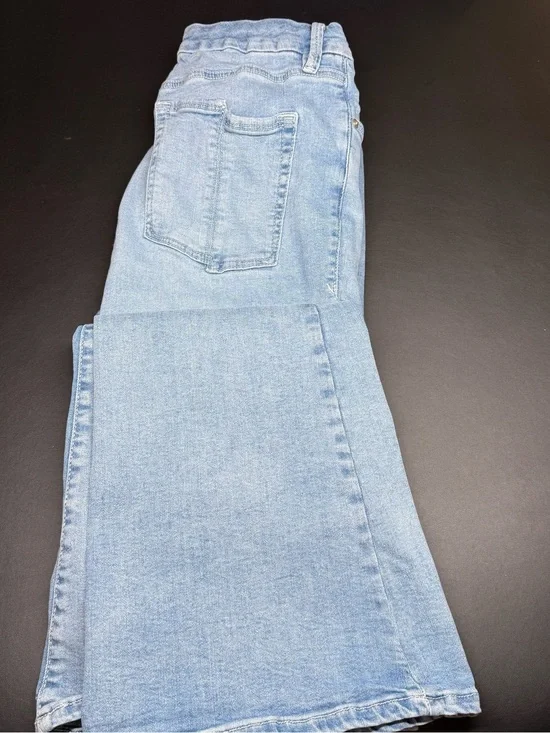 Good American Light Blue Wide Leg Jeans