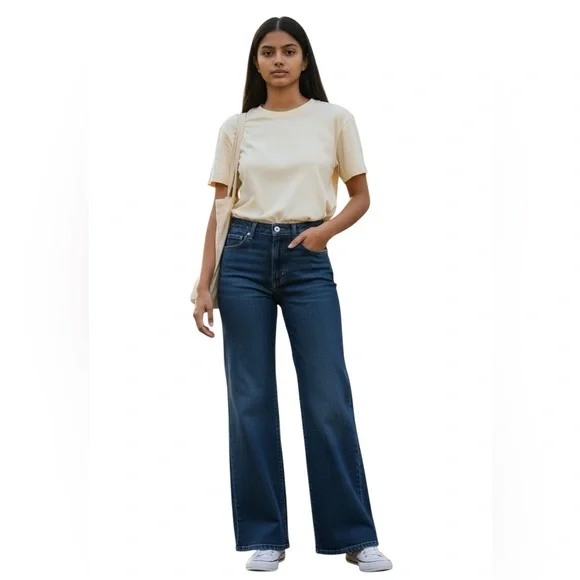 FREE ASSEMBLY High Rise wide leg stretch jeans size 6 -  32.5” inseam - NWT!