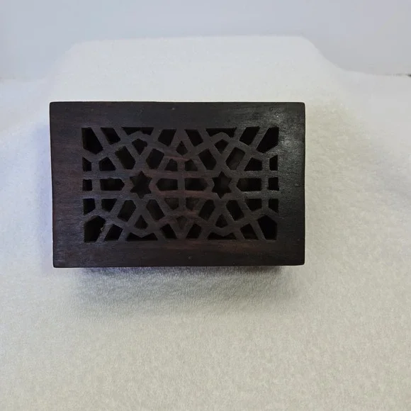 Vtg Hand Carved Wooden Trinket Box Lidded Intricate Geometric Boho Hippiecore