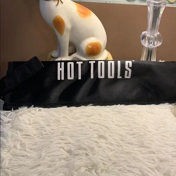 Hot tools travel size bag for flat iron