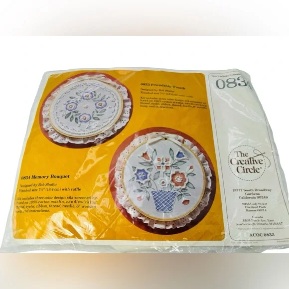 Creative Circle Memory Bouquet 0834 Candlewicking Embroidery Kit 13718 1984 NOS