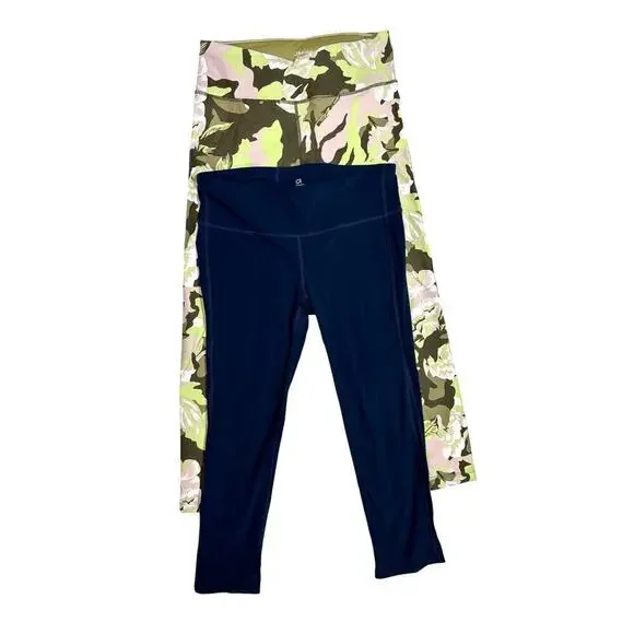 2 Pair of Cropped Leggings Women's Medium Calvin Klein & Gap Fit Yoga, Athletic