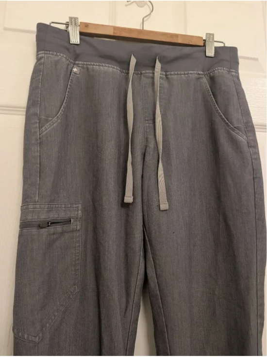 Women's FIGS High Waisted Zamora Jogger Scrub Pants Heathered Denim size small