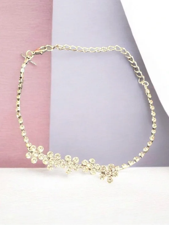 Silver Crystal Floral  Necklace  824