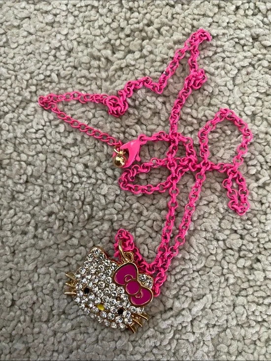 Sanrio Hello Kitty Girls  Fashion Jewelry Necklace Pink