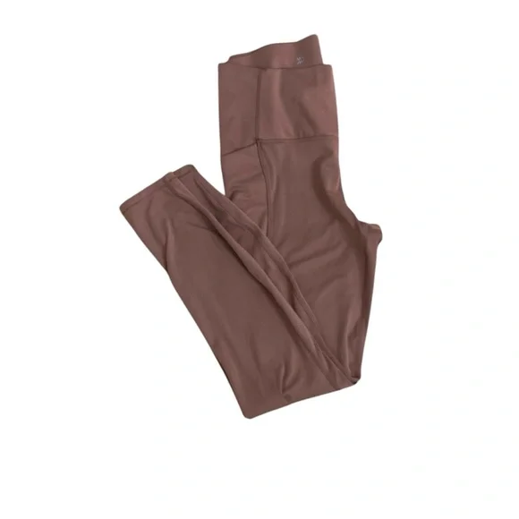 Brown High-Waisted Leggings