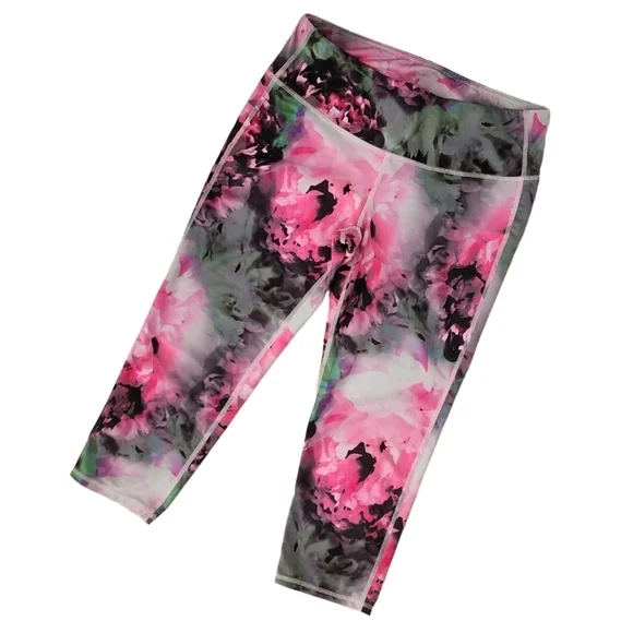 Athleta Chaturanga Floral Bloom Capri Leggings Pink Gray Print Size Medium.