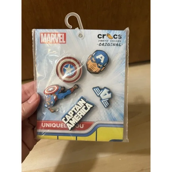Crocs Jibbitz Uniquely You Charms Original Marvel Captain America 5 Pack
