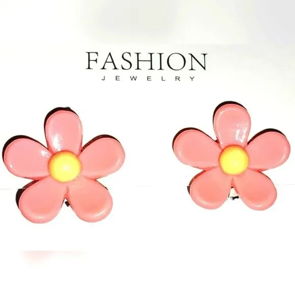 Beautiful girls Peach Floral Clip-on Rarrings for Kids