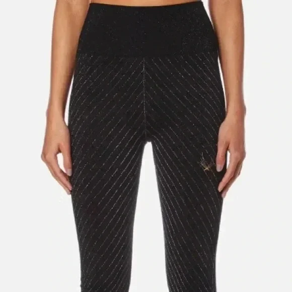 NWOT Lucas Hugh Technical Knit Stardust Capri Leggings - Black Multi S