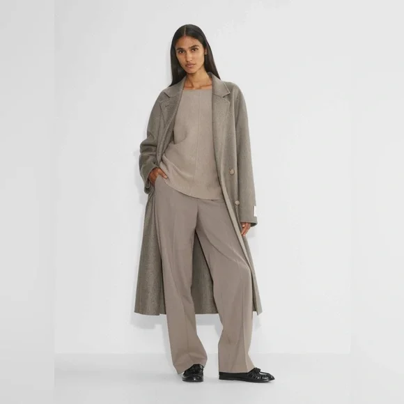 NWT Aritzia Babaton Agency Wool Trouser in color shiitake