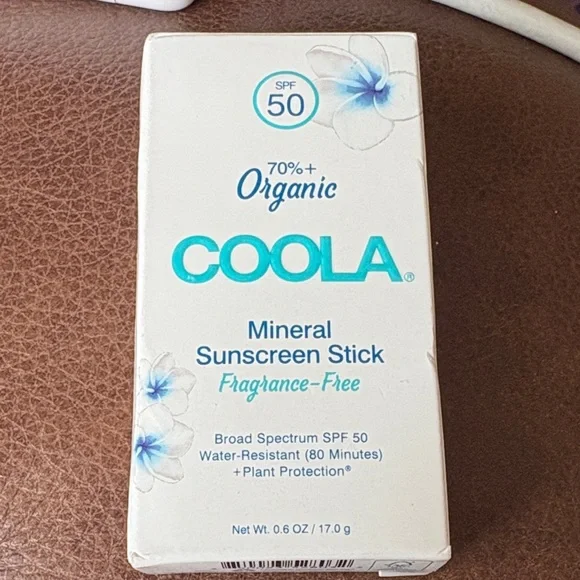 COOLA Mineral Sunscreen Stick - White‎ and Blue