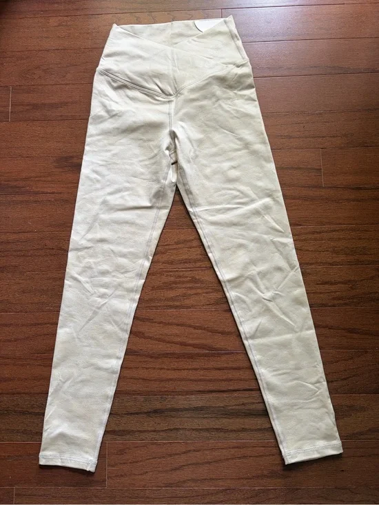 Aerie OFFLINE Real Me Crossover Leggings High Waisted Cream Size M Short NWT