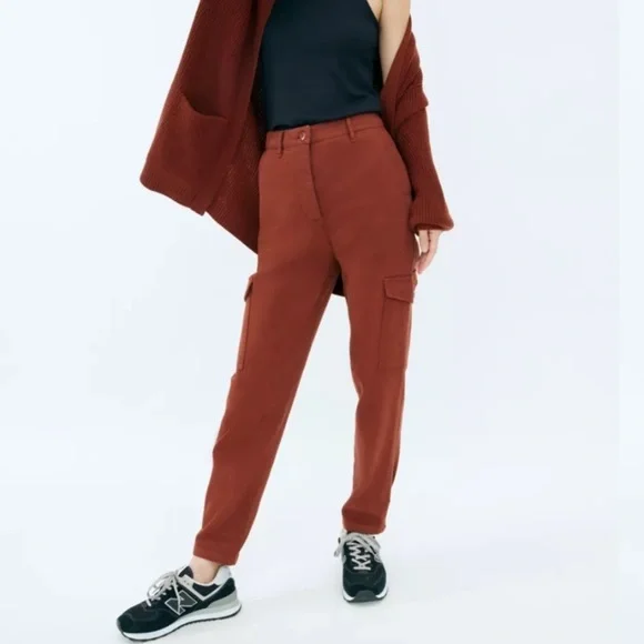 Aritzia Wilfred Free Modern Cargo Pant Rust Red Brown Button Fly High Rise