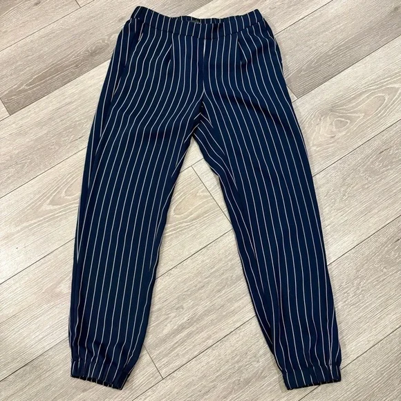 Trouve Navy & Ivory Emma Stripe Elastic Waist Joggers Size 00
